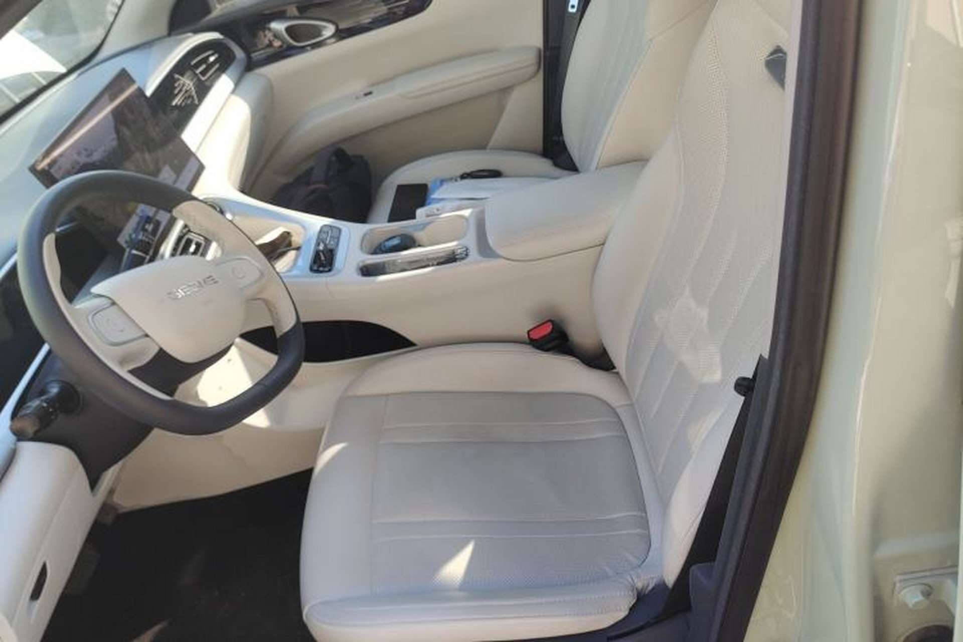 Used Geely Galaxy Geome 2025 UP 410km Exploration Edition Left Front Seat
