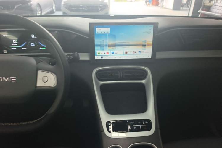 Used Geely Galaxy Geome 2025 310km Youth Edition Audio And AC Panel