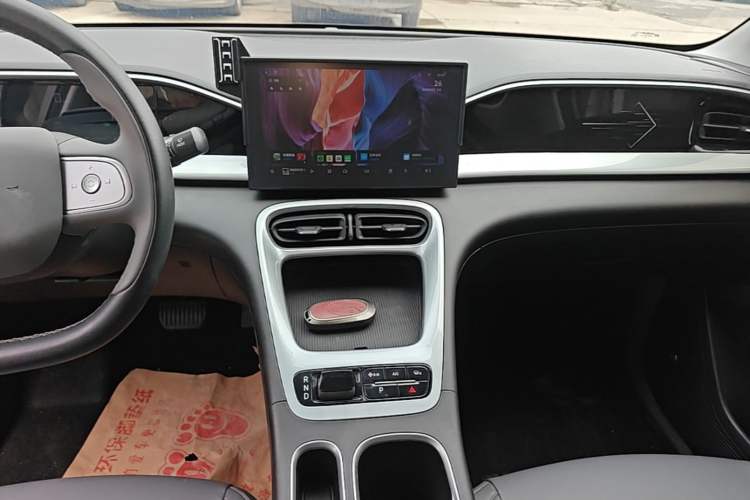 Used Geely Galaxy Geome 2025 310km Youth Edition Audio And AC Panel