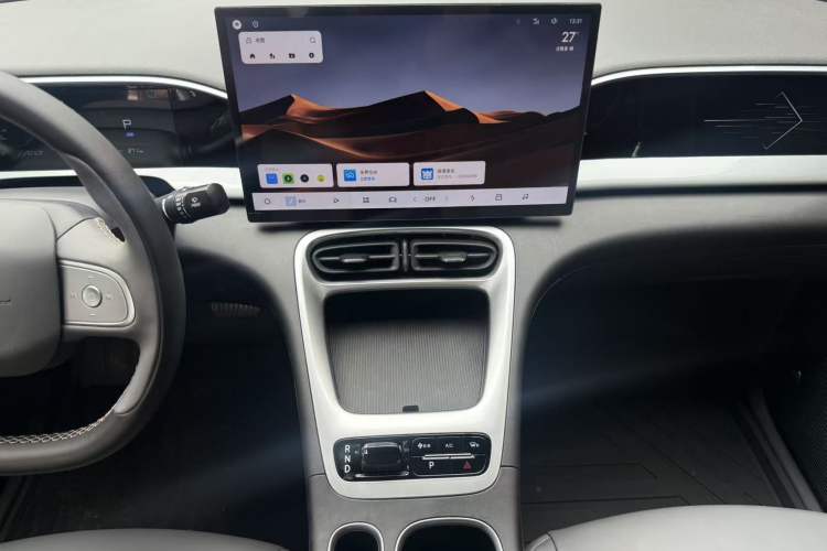 Used Geely Galaxy Geome 2025 310km Dream Edition Audio And AC Panel