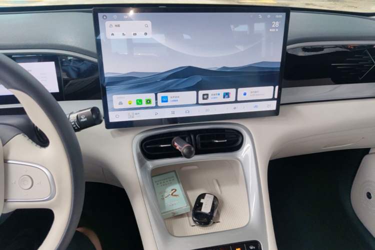 Used Geely Galaxy Geome 2025 UP 410km Exploration Edition Audio And AC Panel