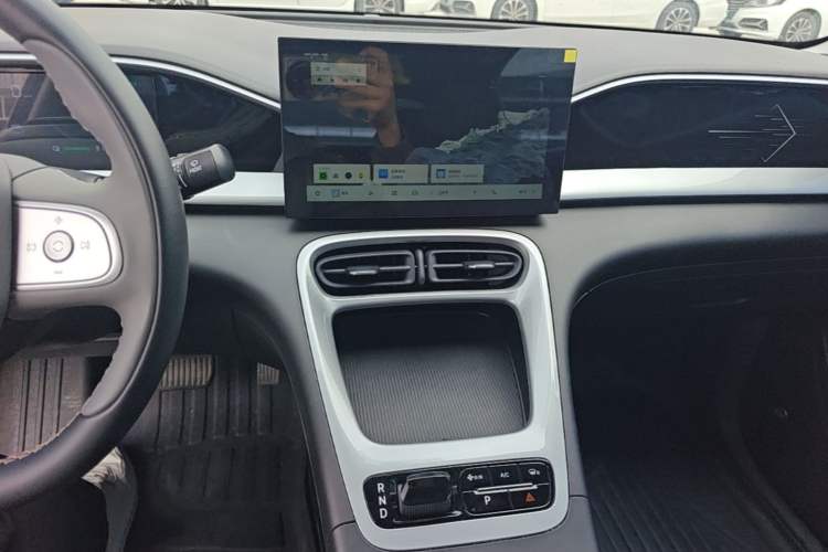Used Geely Galaxy Geome 2025 310km Youth Edition Audio And AC Panel