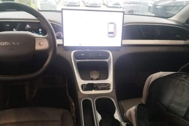 Used Geely Galaxy Geome 2025 UP 410km Exploration Edition Audio And AC Panel