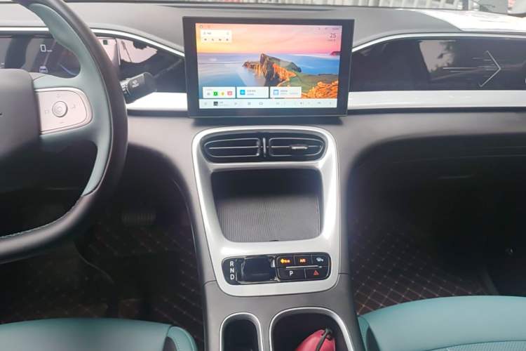 Used Geely Galaxy Geome 2025 310km Youth Edition Audio And AC Panel