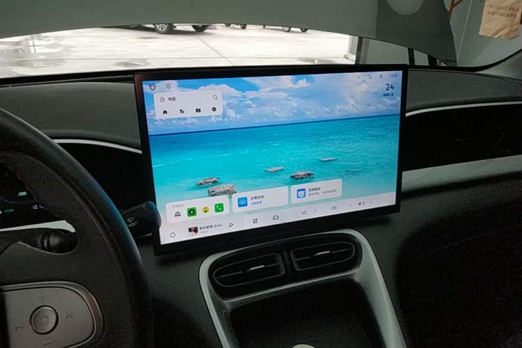 Used Geely Galaxy Geome 2025 310km Dream Edition Audio And AC Panel