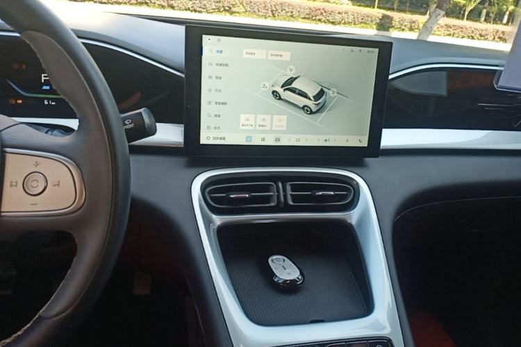 Used Geely Galaxy Geome 2025 310km Youth Edition Center Console