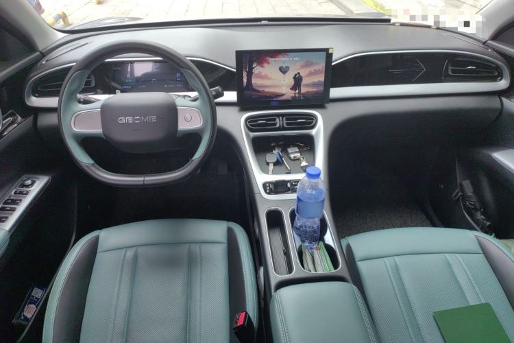 Used Geely Galaxy Geome 2025 310km Youth Edition Center Console
