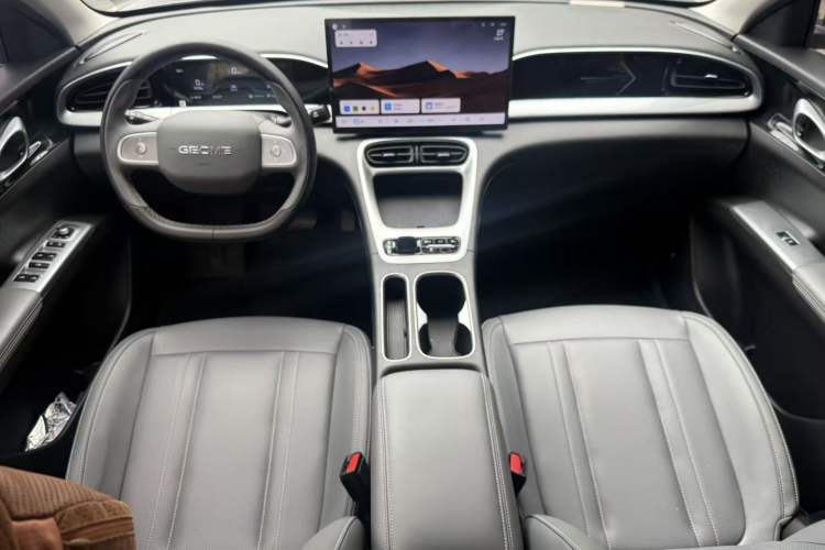 Used Geely Galaxy Geome 2025 310km Dream Edition Center Console