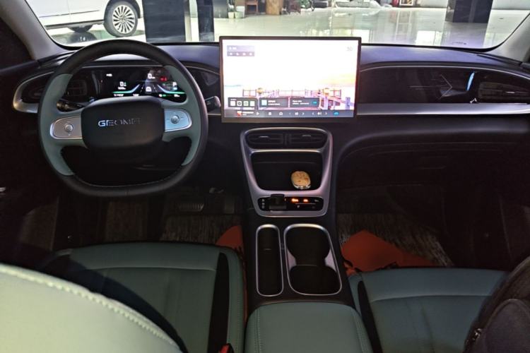 Used Geely Galaxy Geome 2025 310km Dream Edition Center Console
