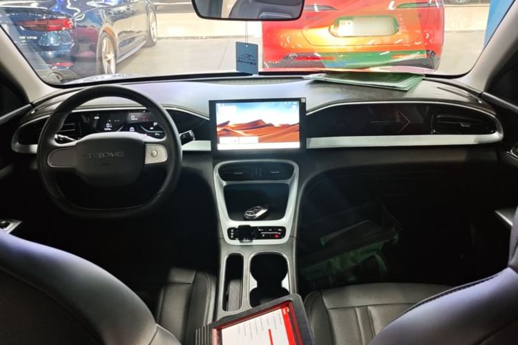 Used Geely Galaxy Geome 2025 310km Youth Edition Center Console