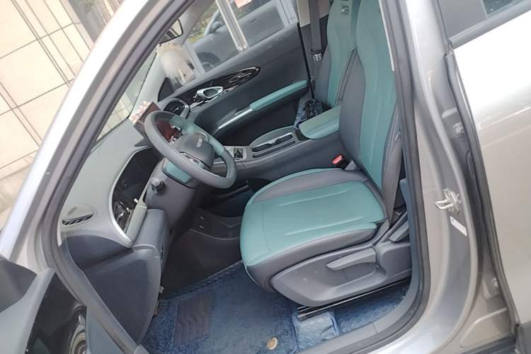 Used Geely Galaxy Geome 2025 310km Youth Edition Driver Seat