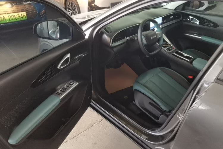 Used Geely Galaxy Geome 2025 410 km Free Version Driver Seat