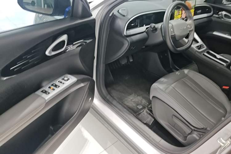 Used Geely Galaxy Geome 2025 310km Dream Edition Driver Seat