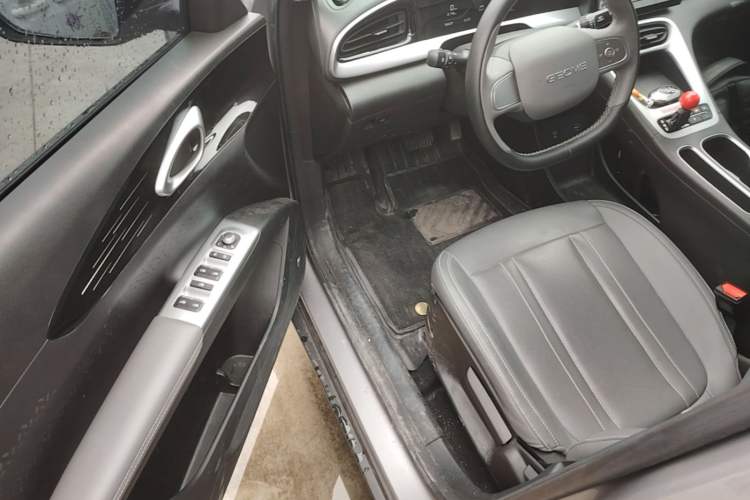 Used Geely Galaxy Geome 2025 310km Youth Edition Driver Seat