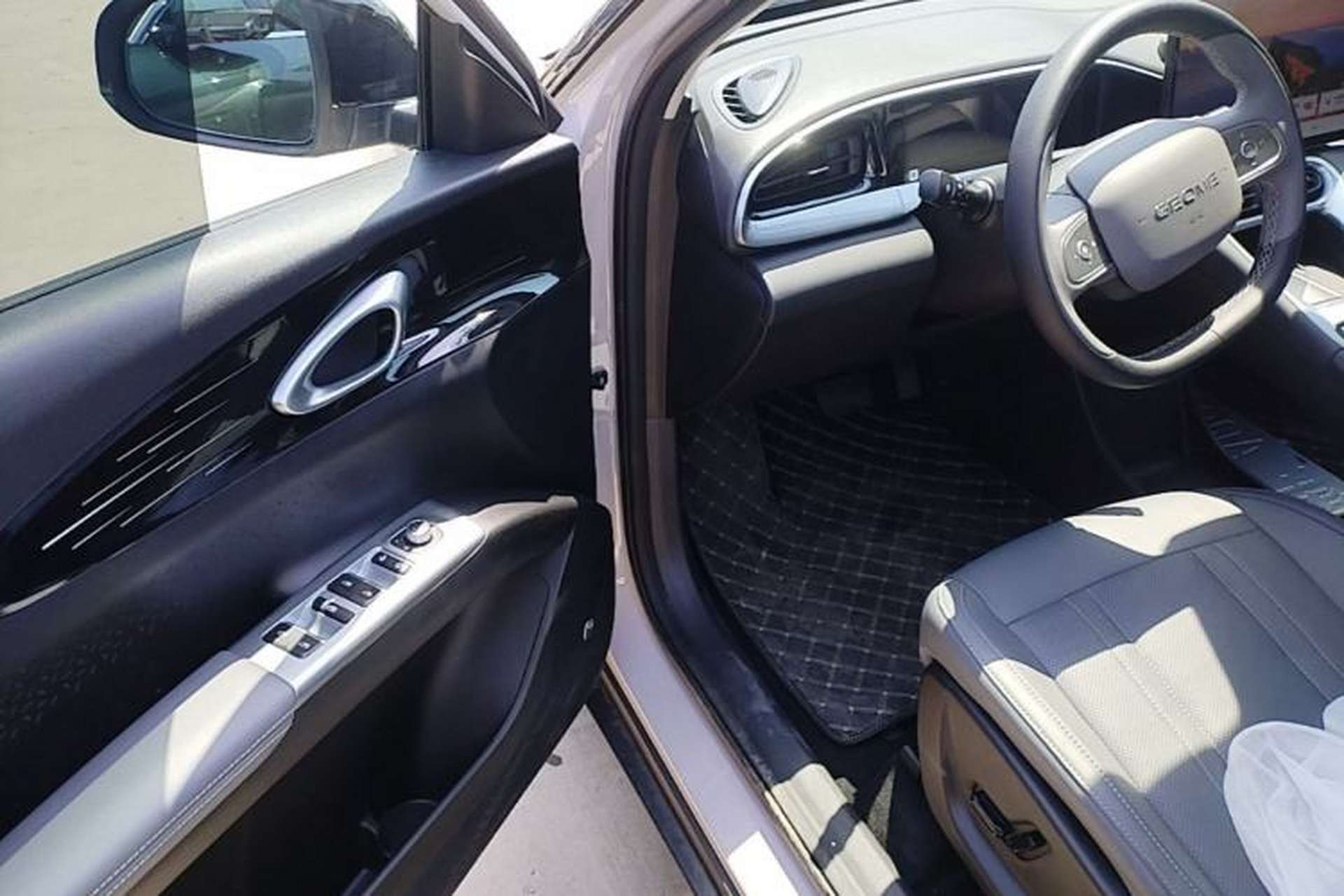 Used Geely Galaxy Geome 2025 UP 410km Exploration+ Edition Driver Seat