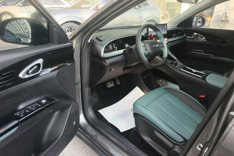 Used Geely Galaxy Geome 2025 310km Dream Edition Driver Seat