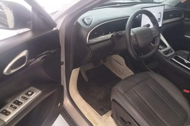 Used Geely Galaxy Geome 2025 UP 410km Exploration Edition Driver Seat