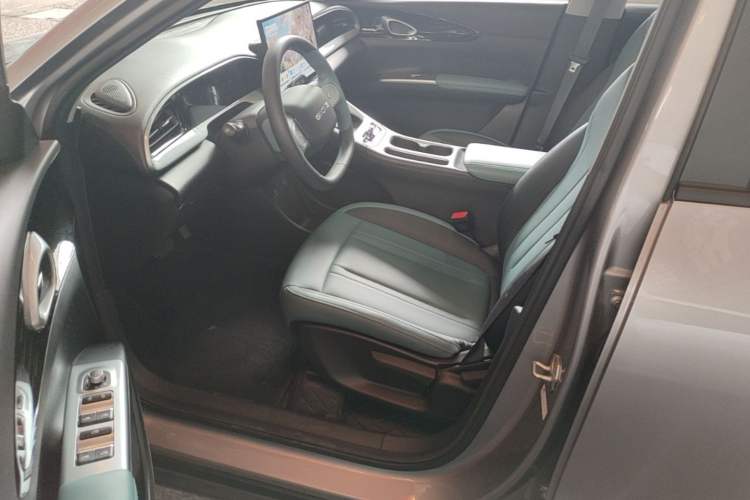 Used Geely Galaxy Geome 2025 310km Dream Edition Driver Seat