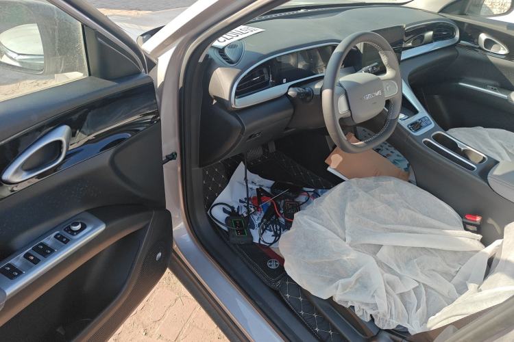 Used Geely Galaxy Geome 2025 310km Youth Edition Driver Seat