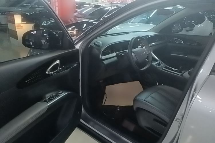 Used Geely Galaxy Geome 2025 310km Youth Edition Driver Seat