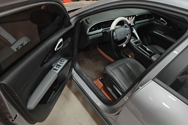 Used Geely Galaxy Geome 2025 310km Youth Edition Driver Seat