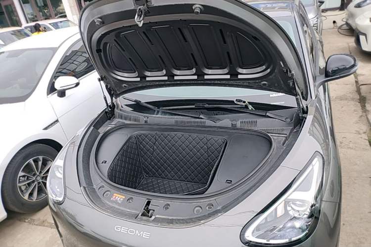 Used Geely Galaxy Geome 2025 310km Youth Edition Engine Bay