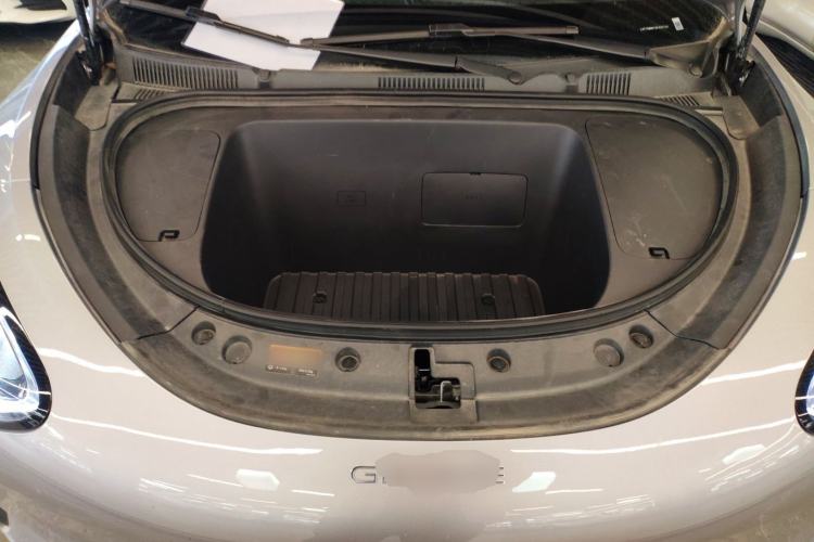 Used Geely Galaxy Geome 2025 410 km Free Version Engine Bay