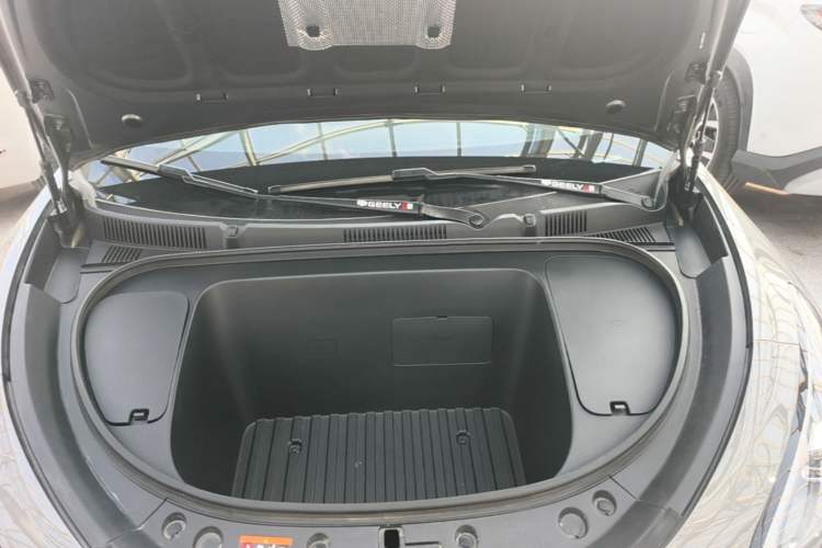 Used Geely Galaxy Geome 2025 310km Dream Edition Engine Bay