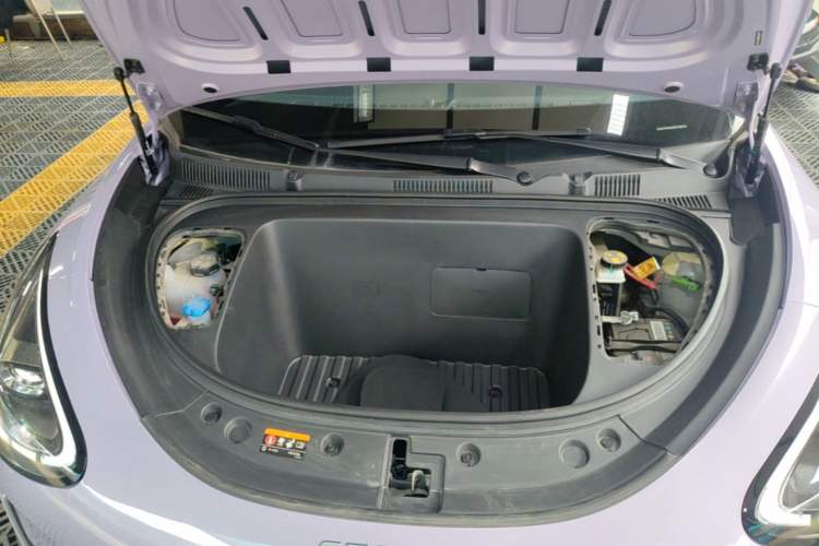 Used Geely Galaxy Geome 2025 UP 410km Exploration Edition Engine Bay