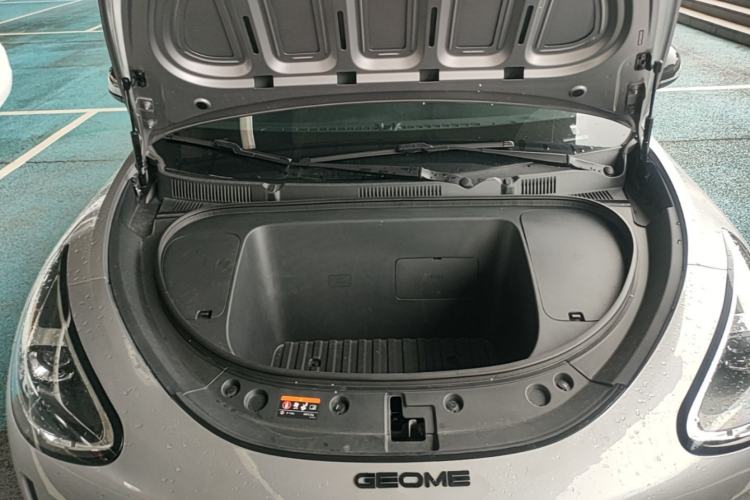Used Geely Galaxy Geome 2025 310km Youth Edition Engine Bay