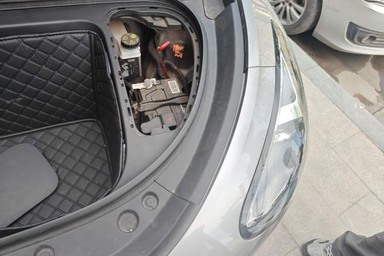 Used Geely Galaxy Geome 2025 310km Youth Edition Engine Bay Left