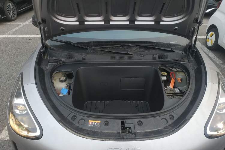 Used Geely Galaxy Geome 2025 310km Youth Edition Engine Bay