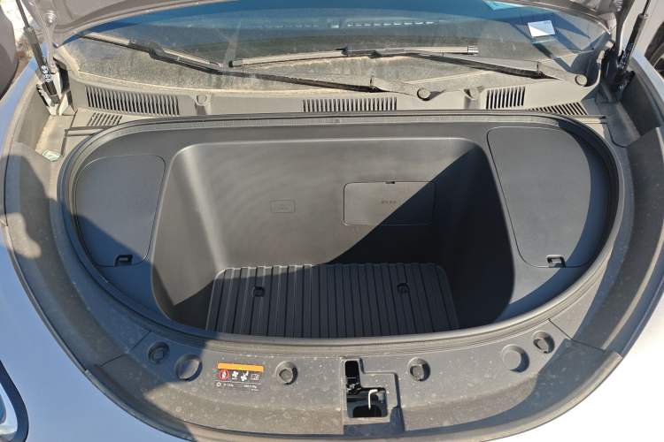 Used Geely Galaxy Geome 2025 310km Youth Edition Engine Bay