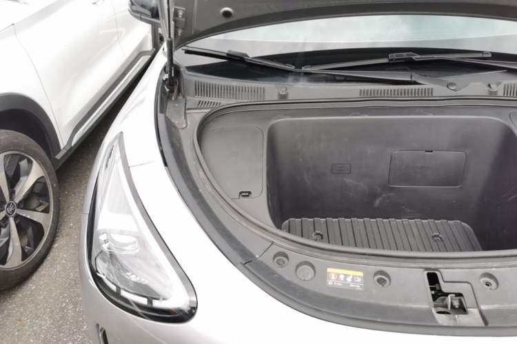 Used Geely Galaxy Geome 2025 UP 410km Exploration Edition Engine Bay Right