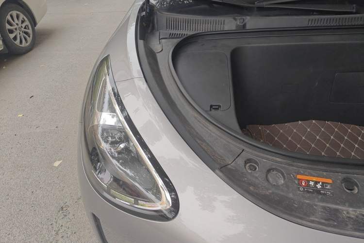 Used Geely Galaxy Geome 2025 310km Youth Edition Engine Bay Right