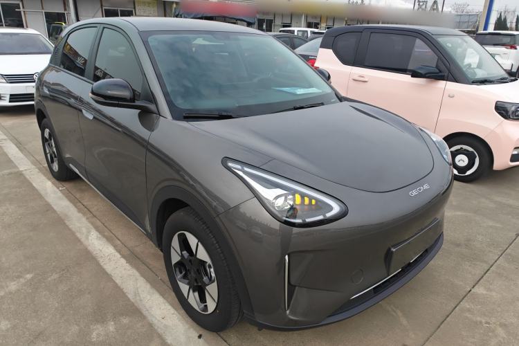 Used Geely Galaxy Geome 2025 UP 410km Exploration Edition Exterior 2