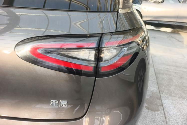 Used Geely Galaxy Geome 2025 310km Dream Edition Exterior 3