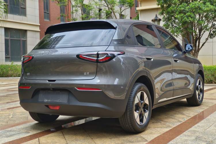Used Geely Galaxy Geome 2025 310km Dream Edition Exterior 3