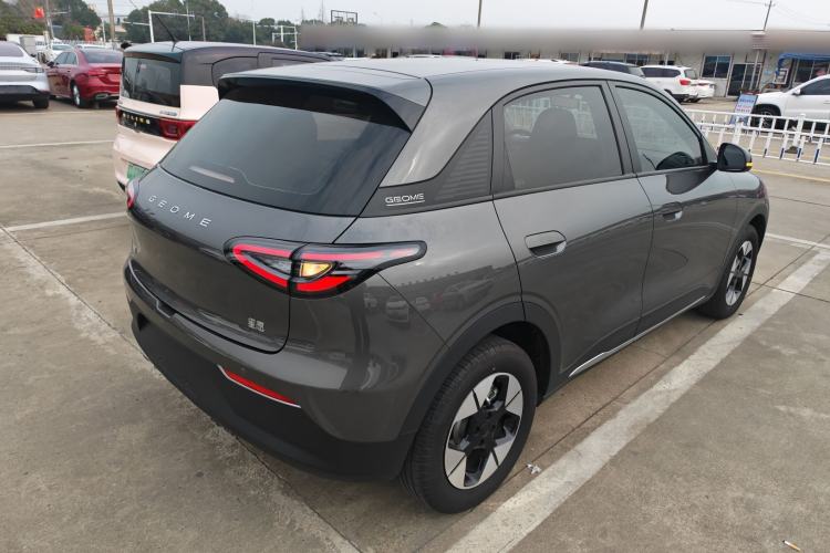 Used Geely Galaxy Geome 2025 UP 410km Exploration Edition Exterior 5