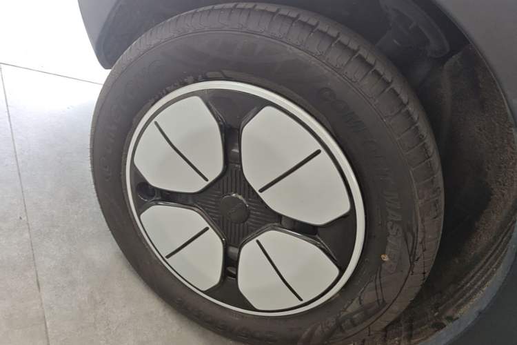 Used Geely Galaxy Geome 2025 310km Youth Edition Exterior 5