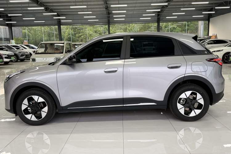 Used Geely Galaxy Geome 2025 310km Dream Edition Exterior 6