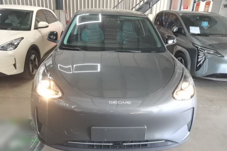 Used Geely Galaxy Geome 2025 410 km Free Version Front