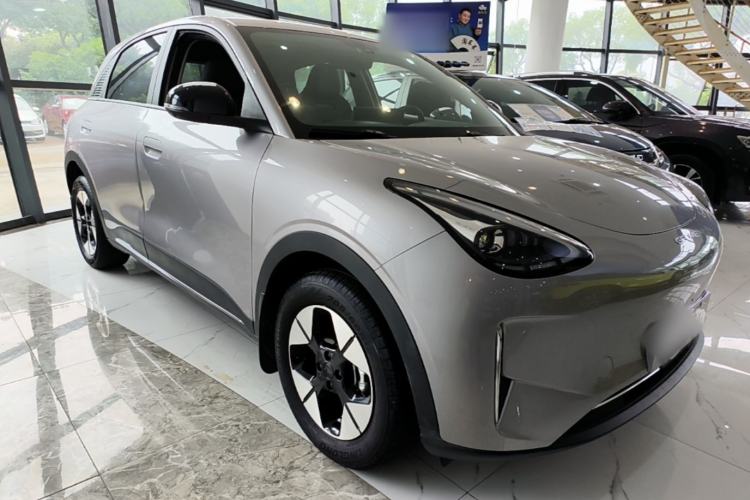 Used Geely Galaxy Geome 2025 UP 410km Exploration Edition Front Right 45 Deg