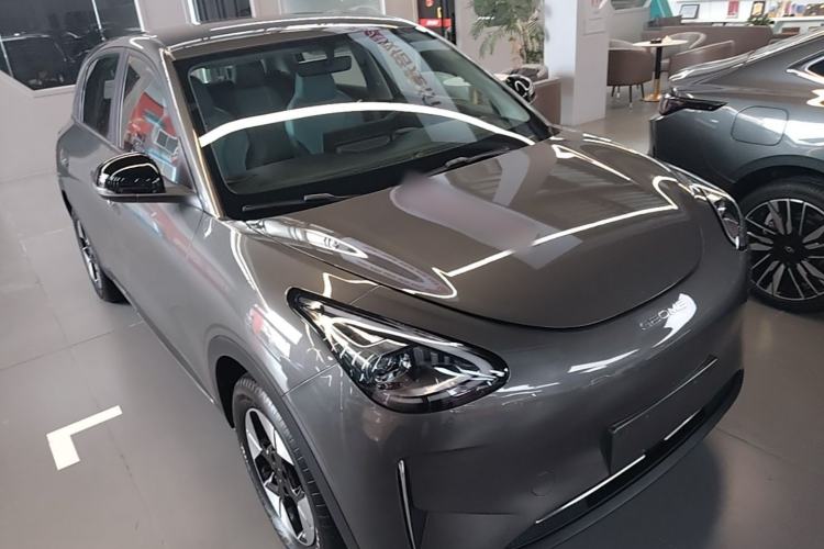 Used Geely Galaxy Geome 2025 310km Dream Edition Front Right 45 Deg