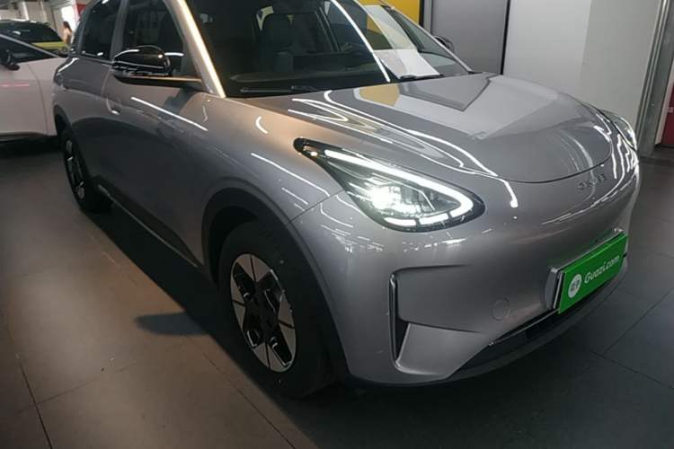 Used Geely Galaxy Geome 2025 310km Dream Edition Front Right 45 Deg