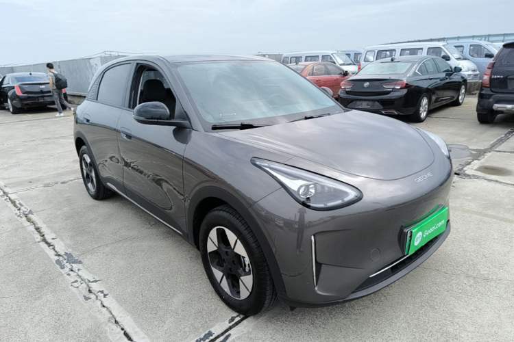 Used Geely Galaxy Geome 2025 UP 410km Exploration Edition Front Right 45 Deg