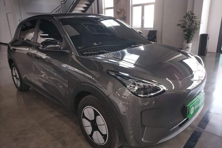 Used Geely Galaxy Geome 2025 310km Youth Edition Front Right 45 Deg