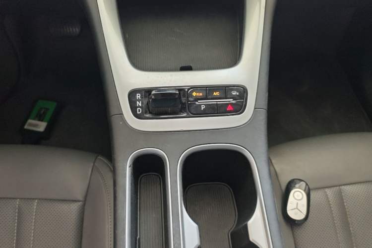Used Geely Galaxy Geome 2025 310km Youth Edition Gear Lever