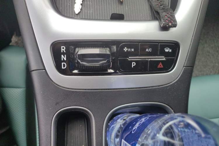 Used Geely Galaxy Geome 2025 310km Youth Edition Gear Lever