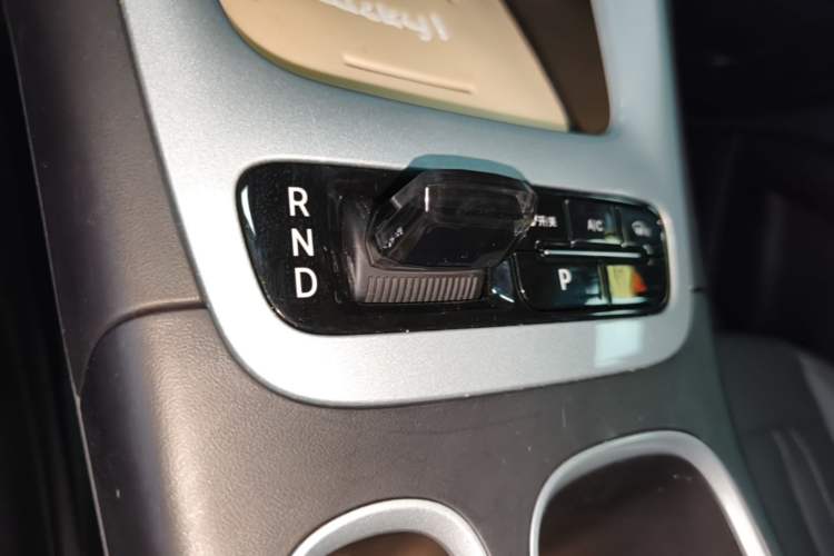 Used Geely Galaxy Geome 2025 310km Youth Edition Gear Lever